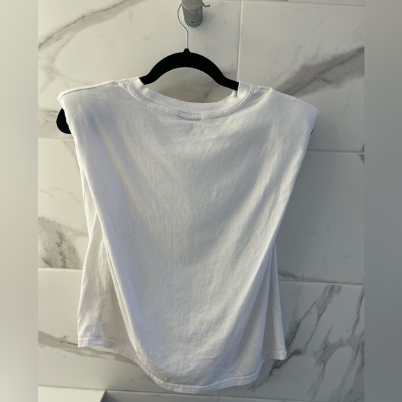 Babaton shoulder pad t shirt - Picture 3 of 3